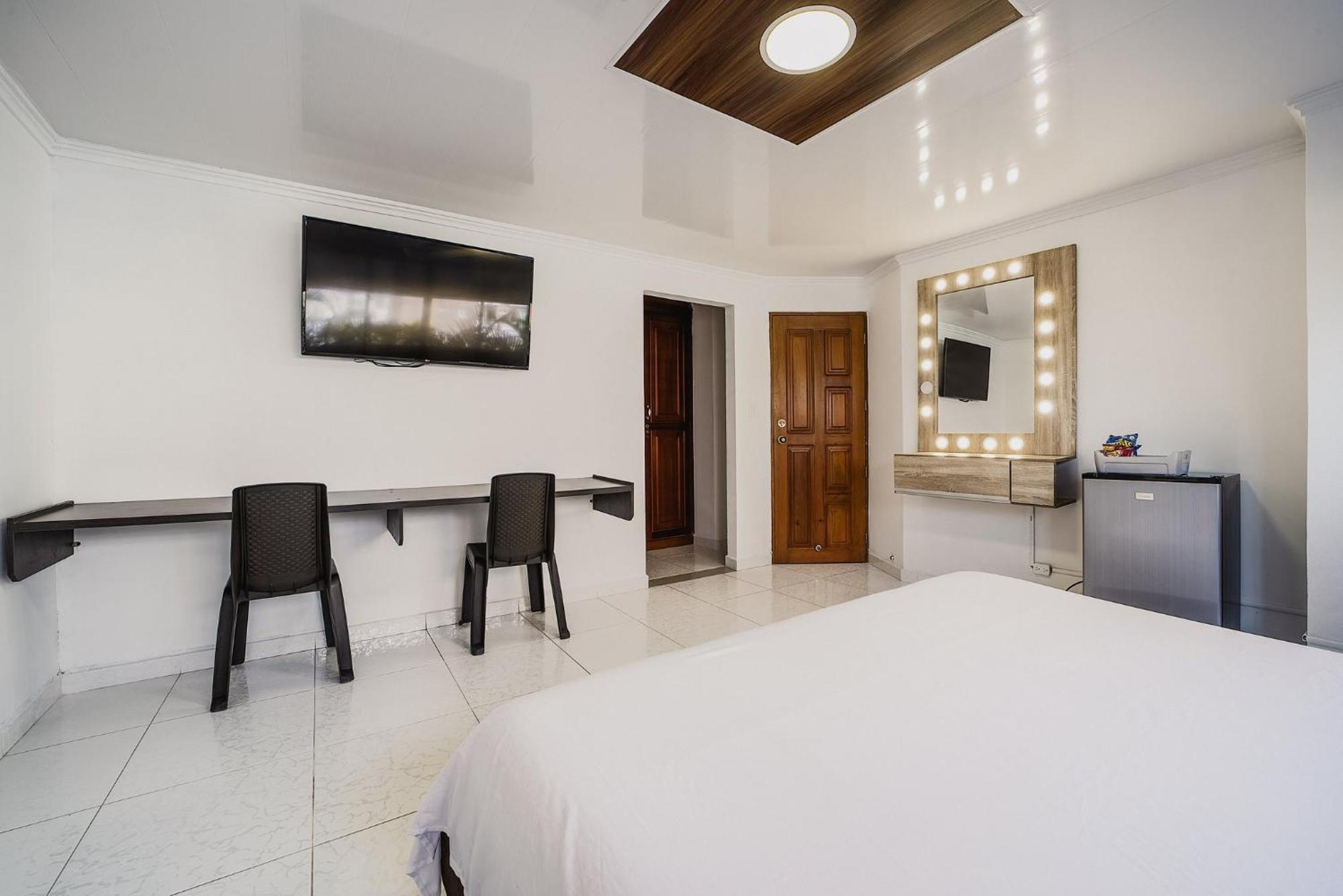 Villa Santos Apartaestudios Barranquilla  Bagian luar foto